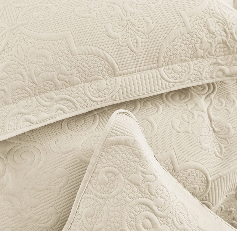 CHIXIN Quilt King Size - Damask Paisley Bedspread Coverlet Set - Classic & Gorgeous Style Bedding Cover, Ultrasonic Quilting, Reversible, Lightweight, 4 Piece, Ivory - Image 4